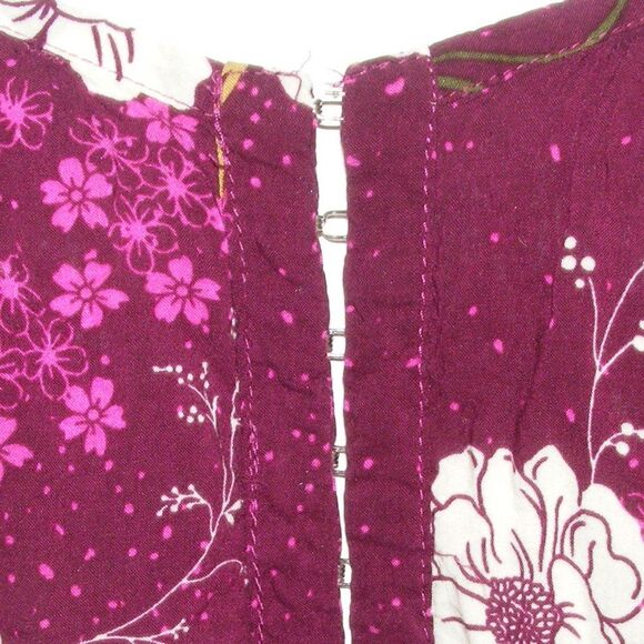 TORRID Camisole Top, 2/2X, Floral on Berry, Spag straps, Cold shoulder, 3/4 slvs - Picture 5 of 11